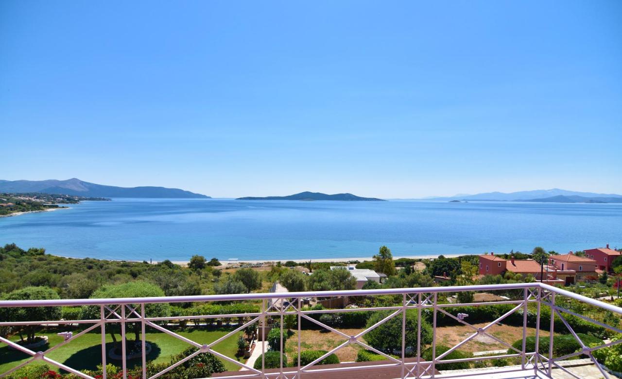 Blue Bay View - Beach House Vathirrevma Exterior photo